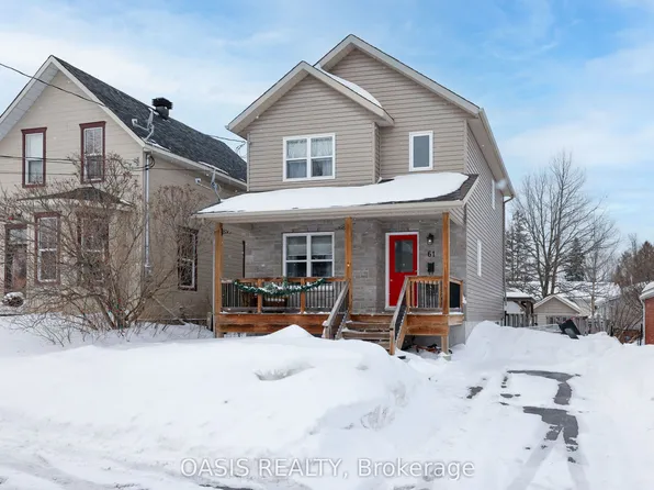 61 Herriott St, Carleton Place, ON K7C 2A6