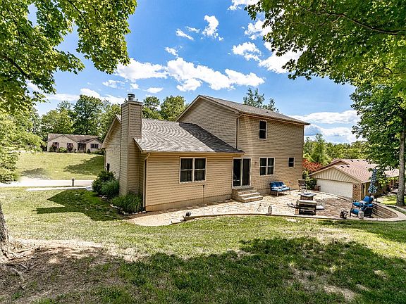 3rd image of 1162 Lucerne Ln Lot 1027
