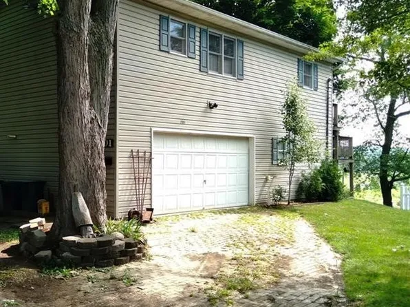 701 2nd St NE, New Philadelphia, OH 44663