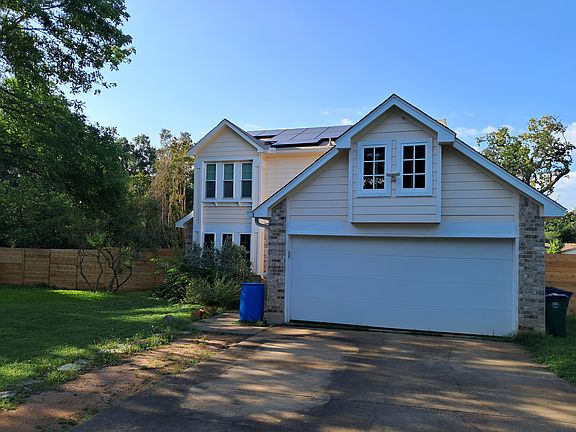 2nd image of 3818 Arrow Dr