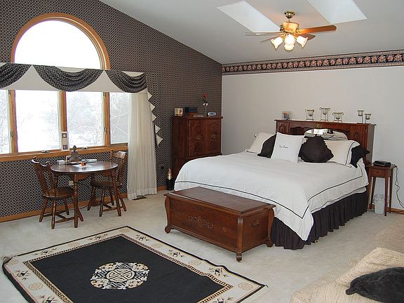 3rd image of 14665 S Saddle Brooke Ln
