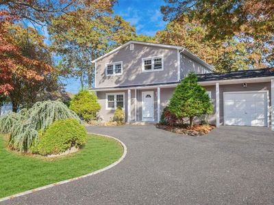 55 Avenue D, Holbrook, NY, 11741