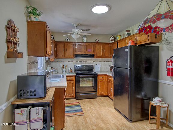 2nd image of 6 Lenape Drive #B