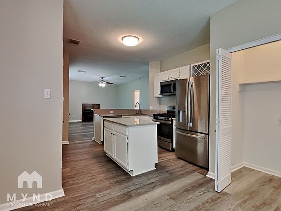4th image of 4334 Egret Dr
