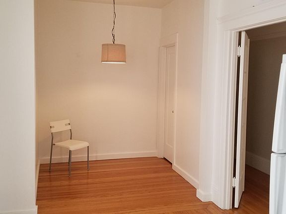 4th image of 130 Lake St #8