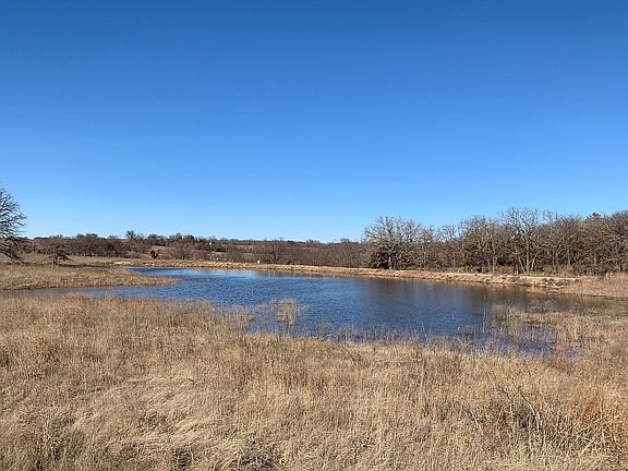 4th image of 43000 Highway 29
