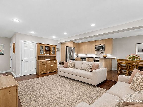 3rd image of 525 E 89th St APT 1E