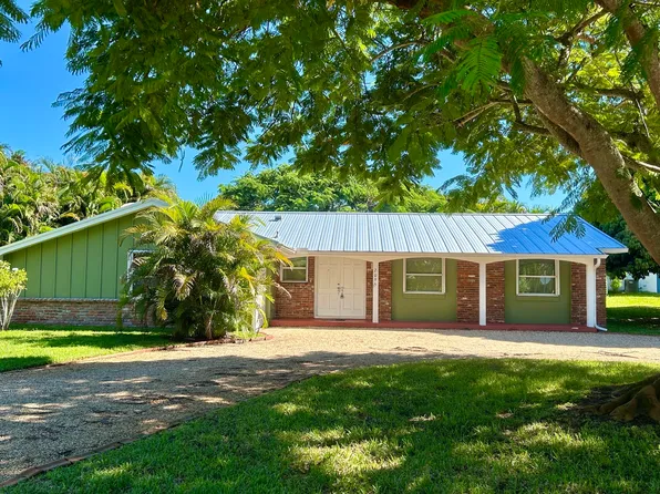 2095 NW Fork Rd, Stuart, FL 34994