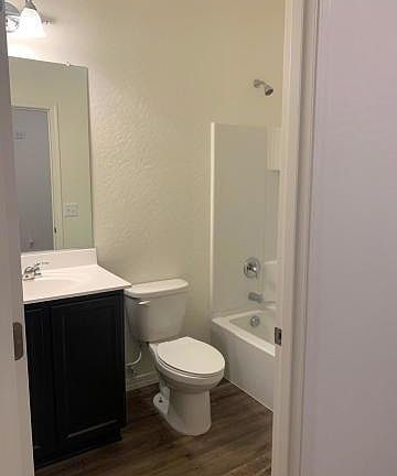 3rd image of 364 S Verdad Ln