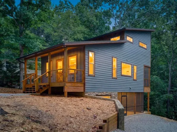 287 Lakeview Cir, Morganton, GA 30560