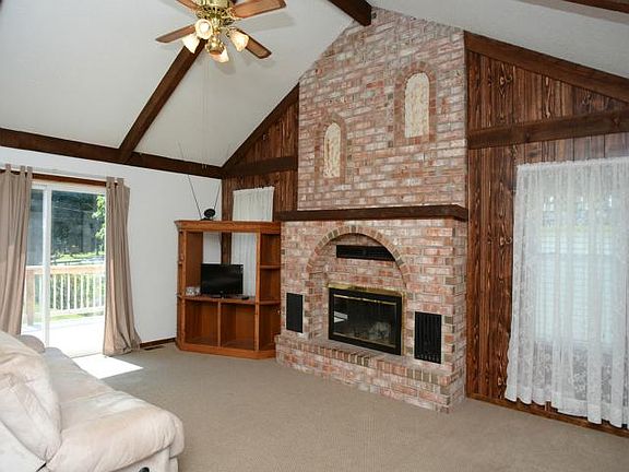 2nd image of 5429 Crest Dr