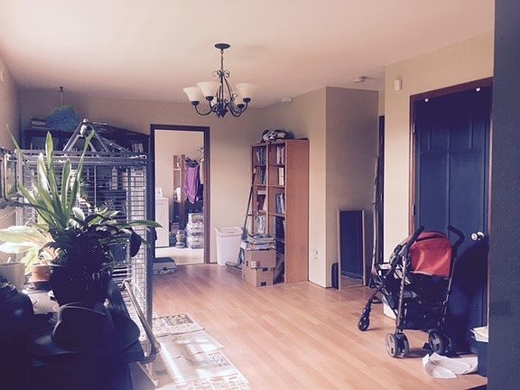 5th image of 315 Brumbach Ave NE