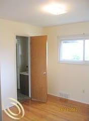 5th image of 1165 Jay Ave