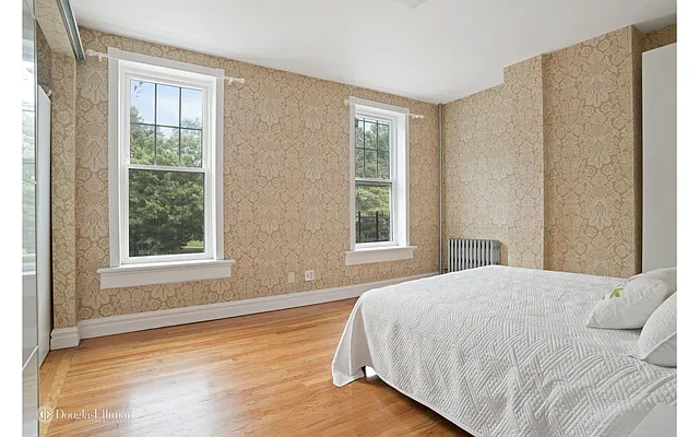 Sold by Douglas Elliman | media 4