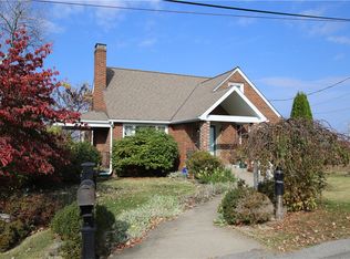 1324 Wickerham Dr, Monongahela, PA