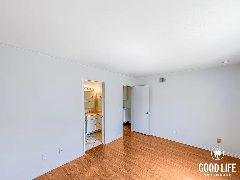 10243 Keoki St — Photo 12