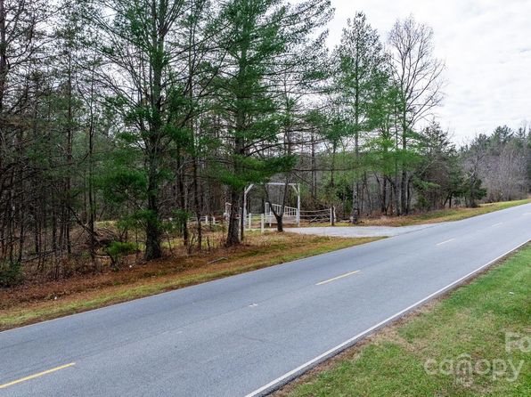 2910 Taylorsville Rd, Lenoir, NC 28645