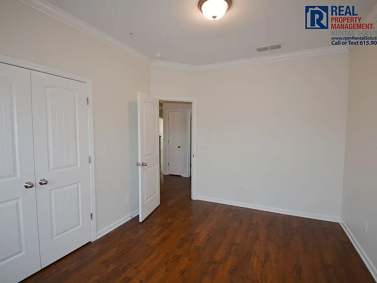 143 Windyhill St — Photo 9