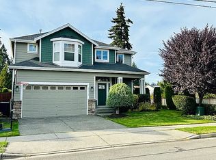 20218 Crawford Rd, Lynnwood, WA 98036