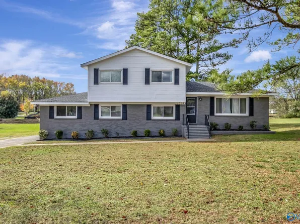 2524 Elton Rd NW, Huntsville, AL 35810