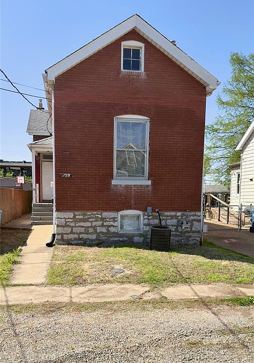 1st image of 739 Regina Ave