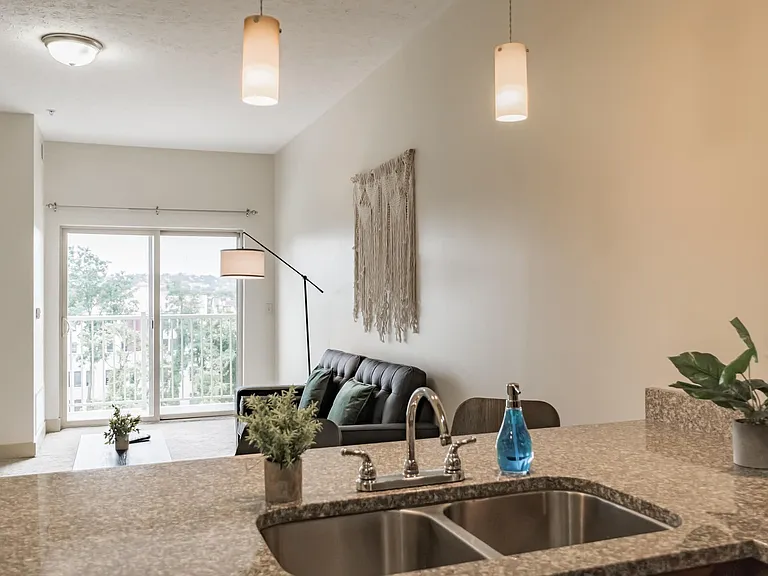 Portal Place Apartments — Photo 6