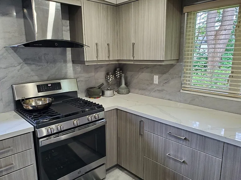 106a Ave — Photo 10