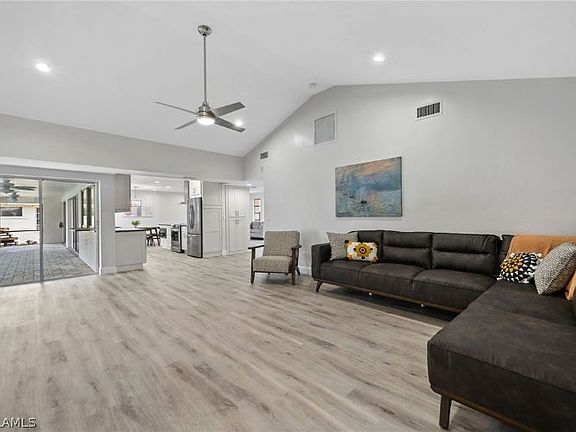 3rd image of 5218 SW 11th Pl