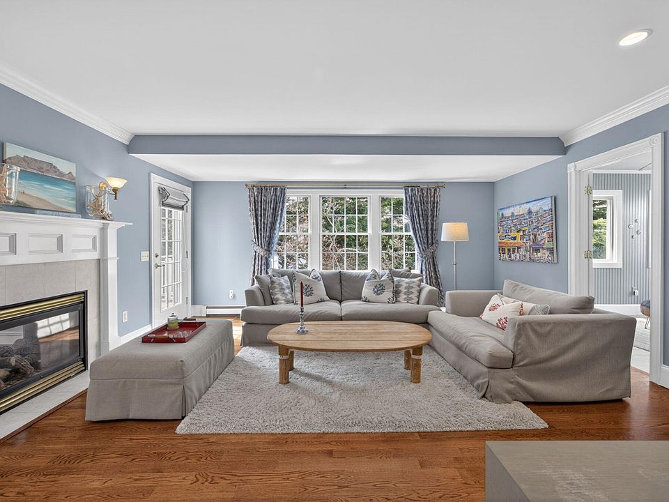 1st image of 9 Beachway Road