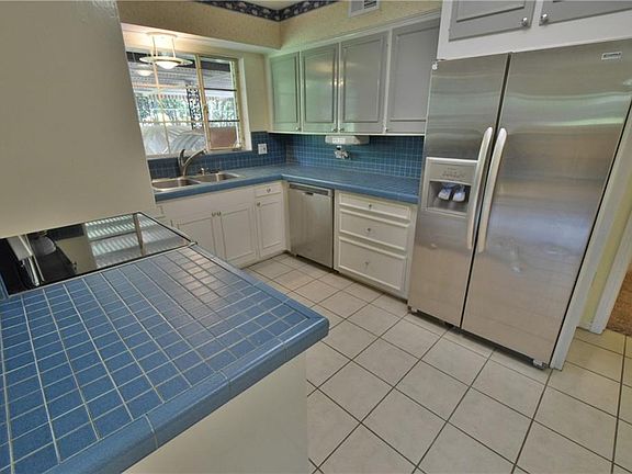 4th image of 4544 Ivy Dr