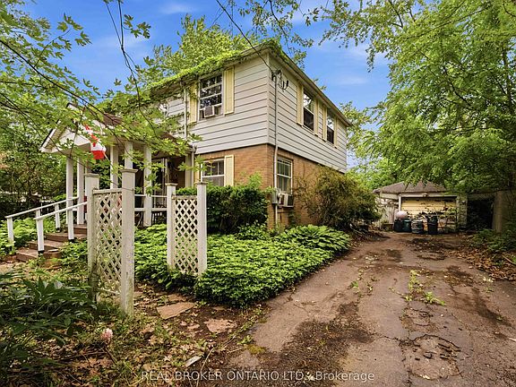5th image of 42 Price Ave