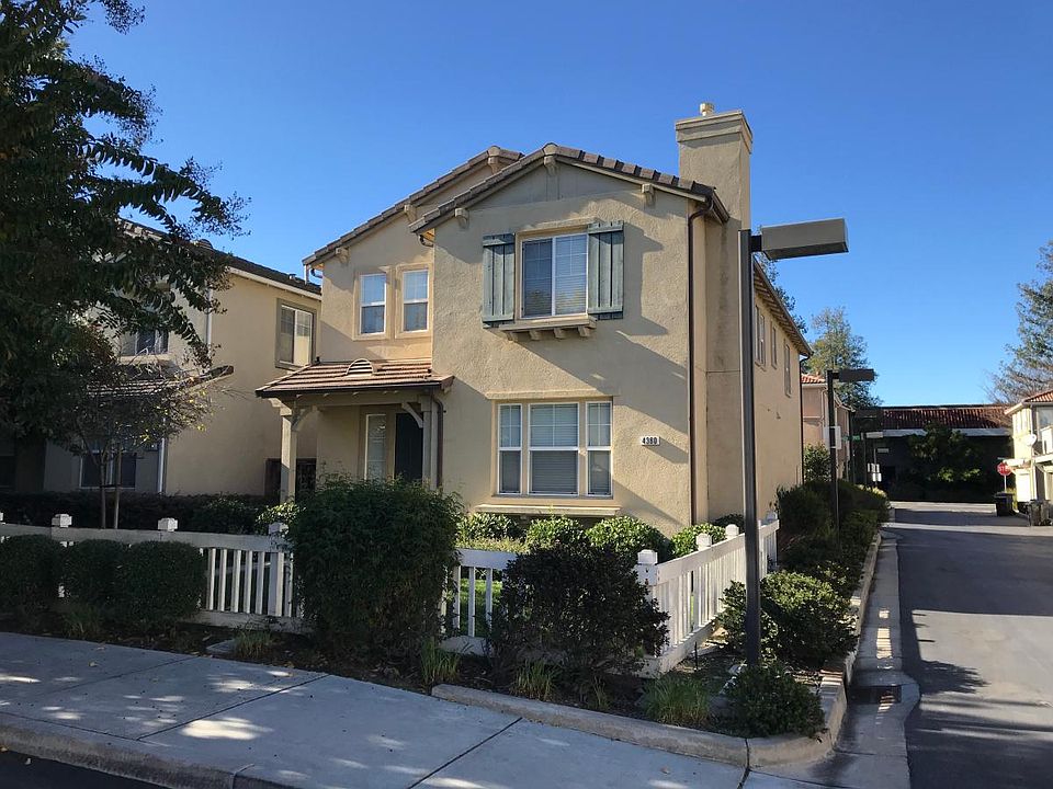 1st image of 4380 Southwood Ct