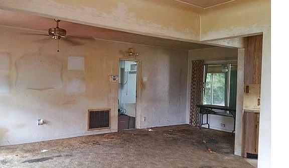 3rd image of 3931 26th Ave N
