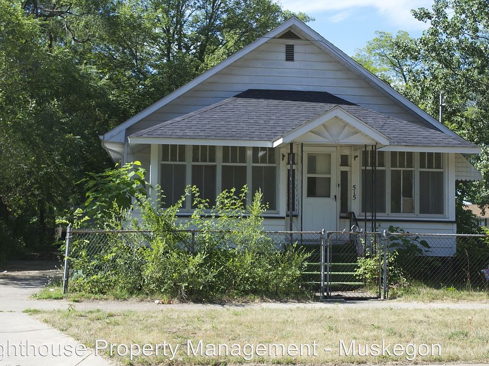 1st image of 515 Marquette Ave