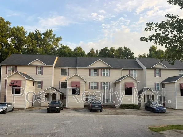 308 Ardale Dr APT 2G, High Pt, NC 27260