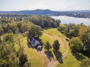 275 Russell Ln, Decatur, TN 37322