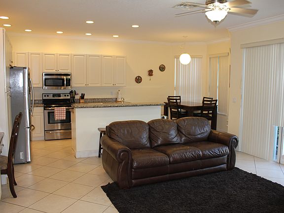 Family Room/Kitchen