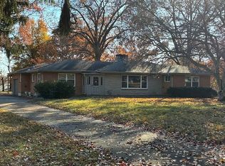 5909 NW 68th Ter, Kansas City, MO 64151