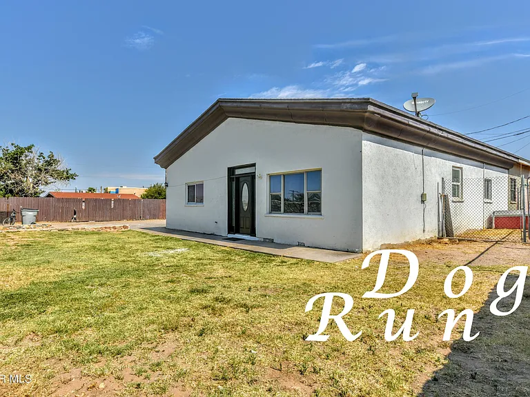 753 N Carolina Dr — Photo 37