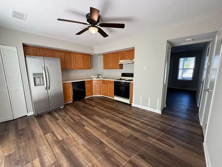 118 Judy Ct — Photo 4