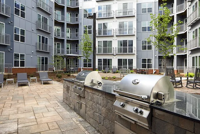 Belvoir Square — Photo 14