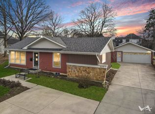 425 W Railroad Ave, Bartlett, IL