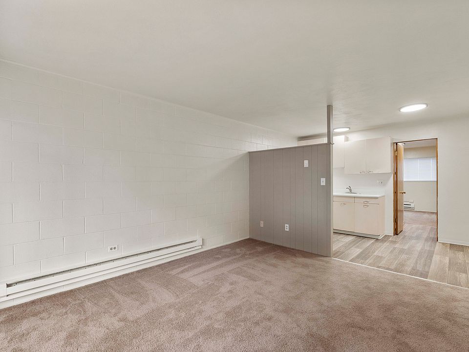 1st image of 3228 S Union Ave APT 317