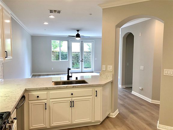 4th image of 25414 Wharton Dr