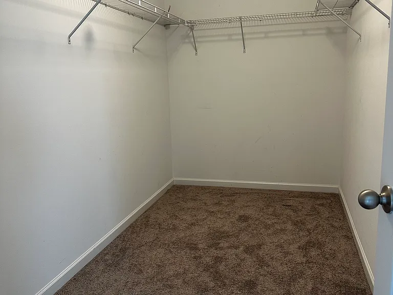 2363 Shadow Bend Dr — Photo 11