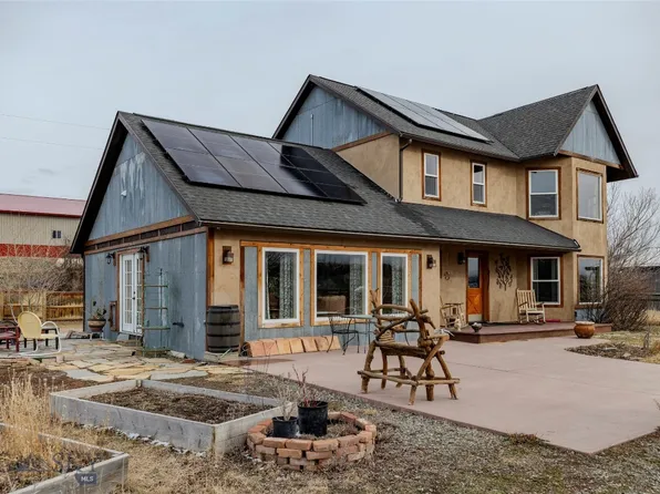 402 2nd Ave N, Clyde Park, MT 59018