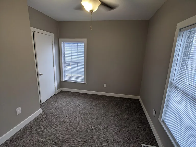 2168 Carrollton Ave — Photo 7