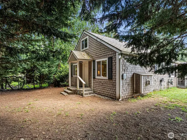 3612 Lakehurst Drive NW, Bremerton, WA 98312