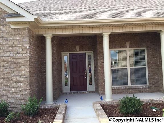 2nd image of 413 Creekwater Cir