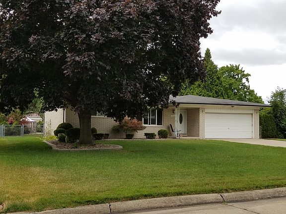 2nd image of 36311 Gregory Dr